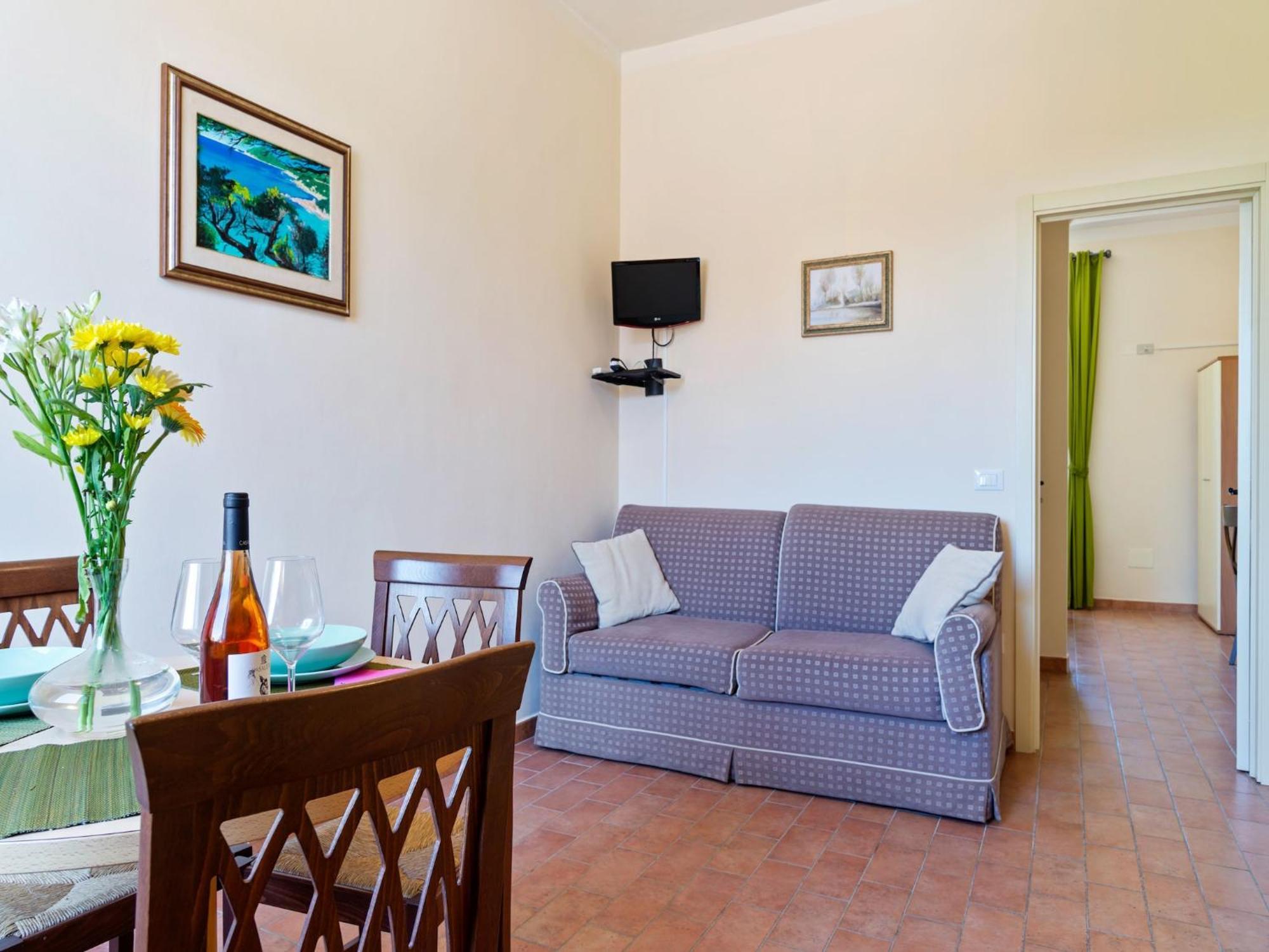 Nice Flat In Arcevia With Swimming Pool Екстериор снимка