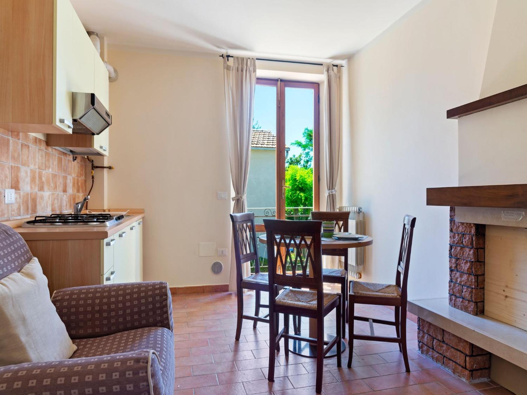 Nice Flat In Arcevia With Swimming Pool Екстериор снимка